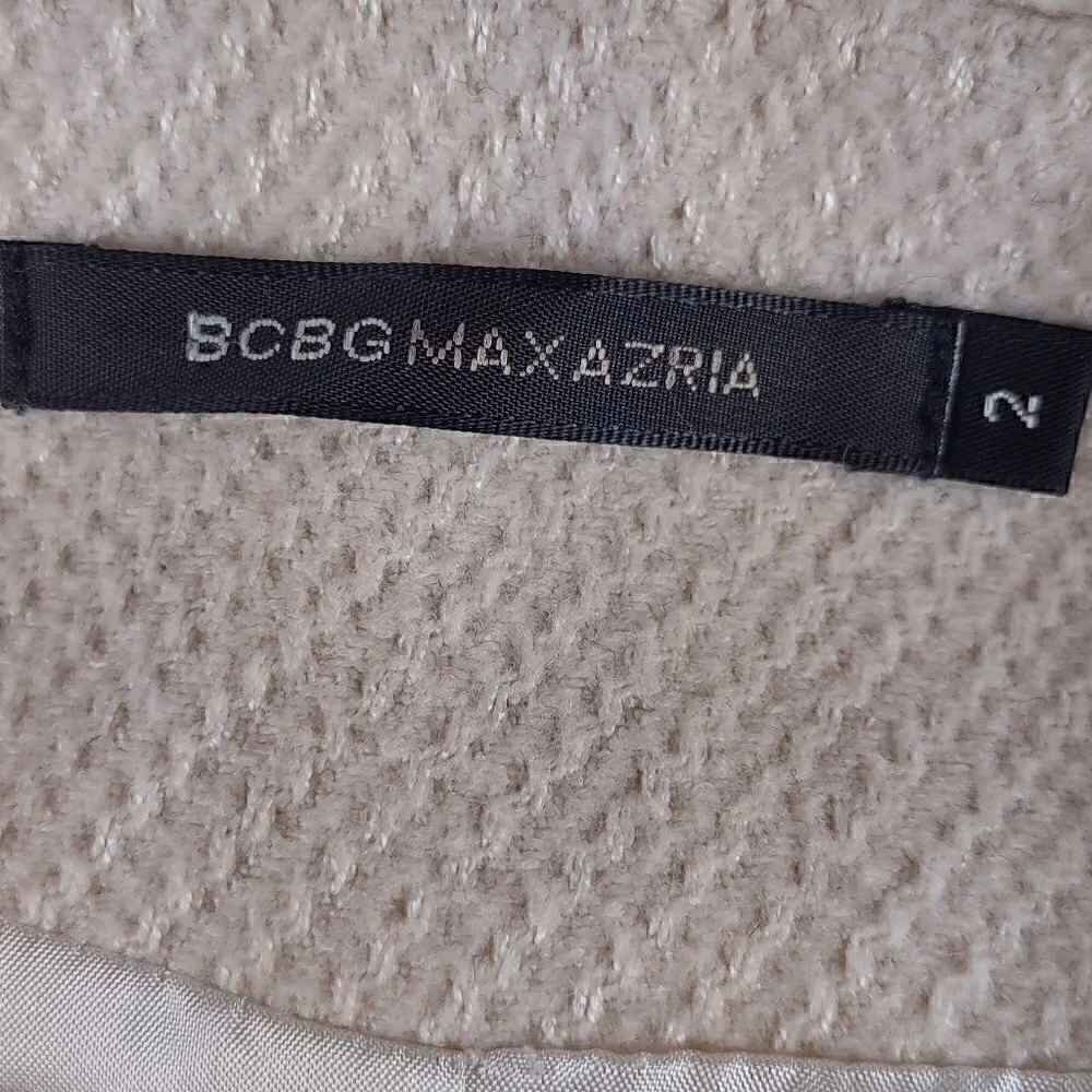 BCBGMaxAzria 100% Wool Cream One Button Blazer With Faux Pockets. Size 2 - Picture 11 of 12